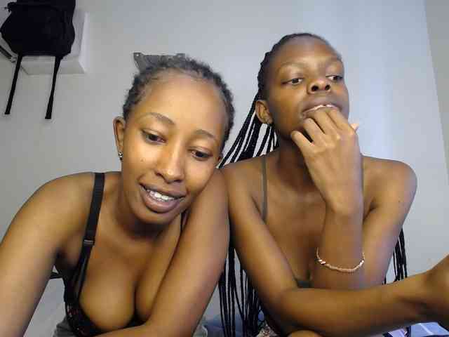 MysticCharm webcam