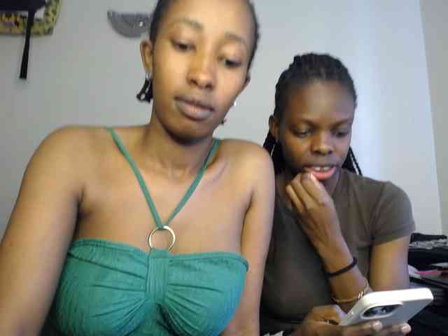 MysticCharm webcam