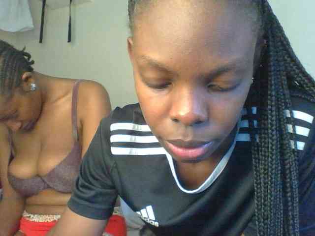 MysticCharm webcam