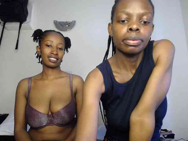 MysticCharm webcam