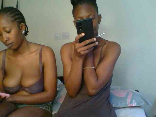 MysticCharm webcam