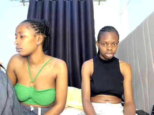 MysticCharm webcam