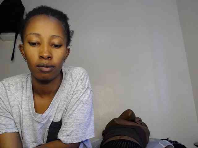 MysticCharm webcam