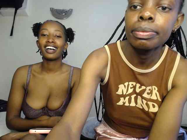 MysticCharm webcam