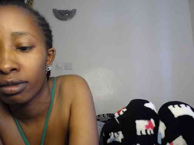 MysticCharm webcam