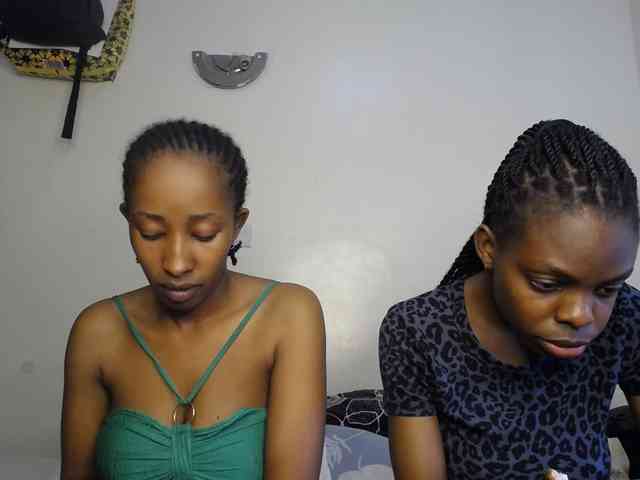 MysticCharm webcam