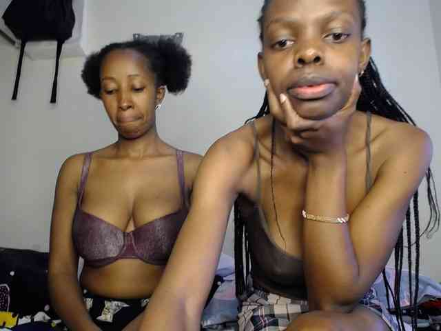 MysticCharm webcam