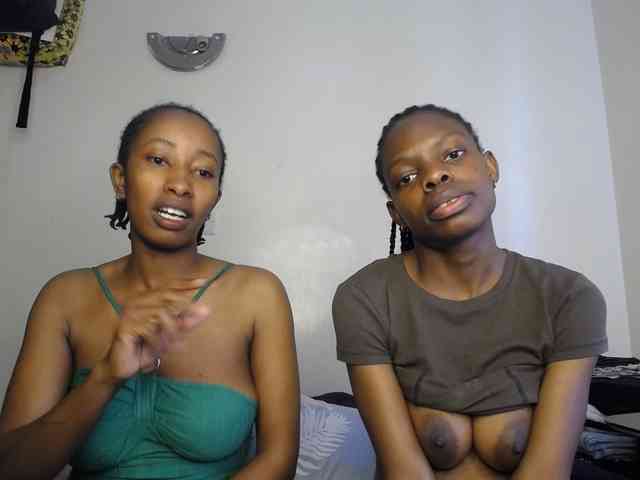 MysticCharm webcam