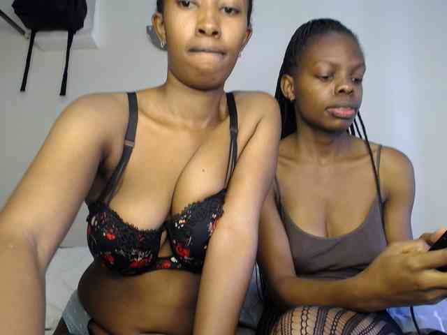 MysticCharm webcam