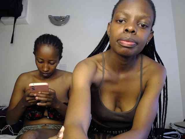 MysticCharm webcam