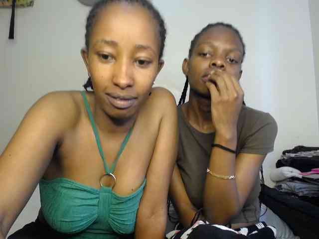 MysticCharm webcam