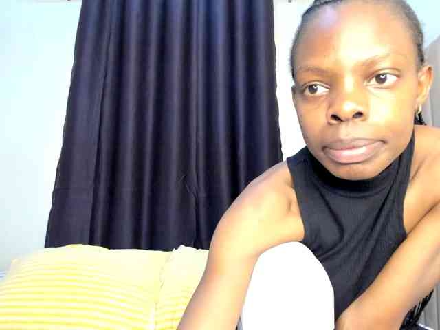 MysticCharm webcam