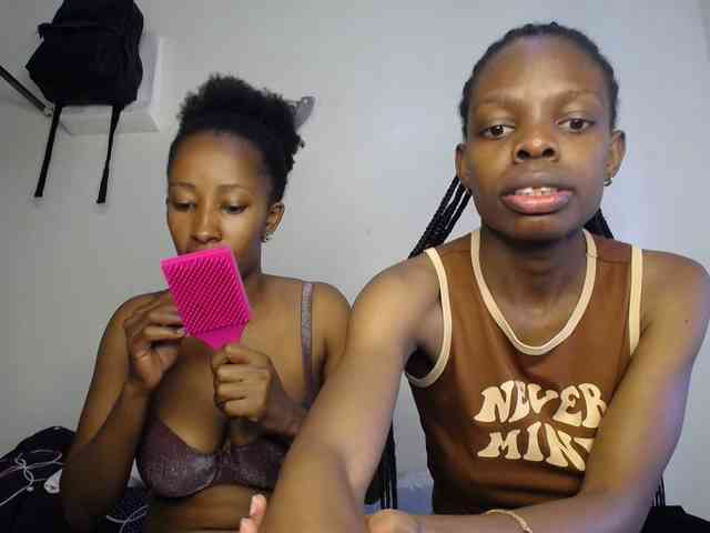 MysticCharm webcam