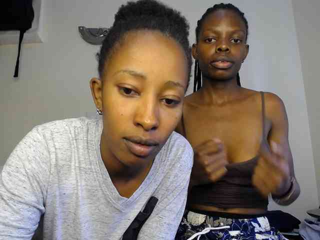 MysticCharm webcam