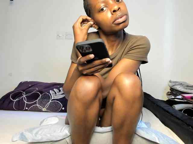 MysticCharm webcam