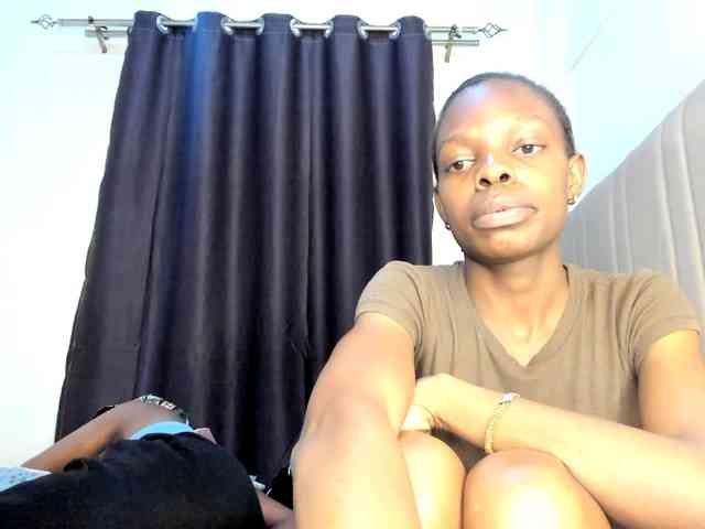 MysticCharm webcam