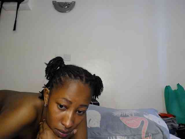 MysticCharm webcam