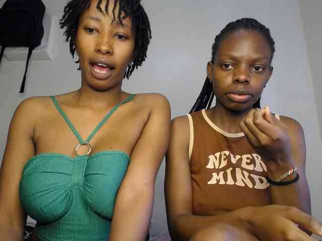 MysticCharm webcam