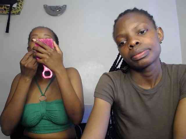 MysticCharm webcam