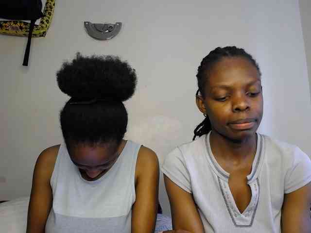 MysticCharm webcam