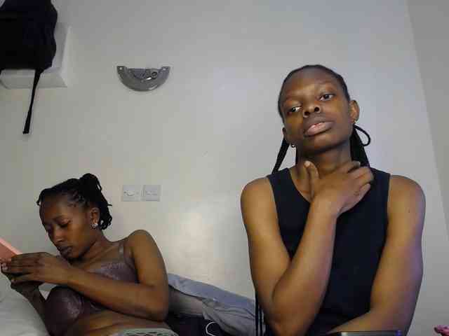 MysticCharm webcam