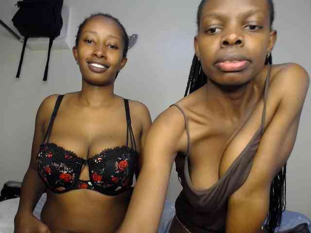 MysticCharm webcam