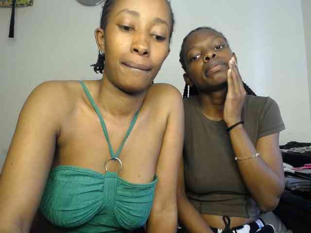 MysticCharm webcam