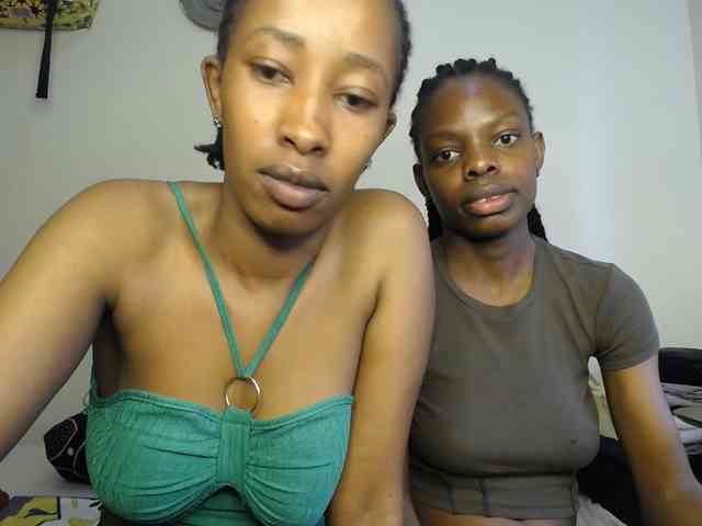 MysticCharm webcam