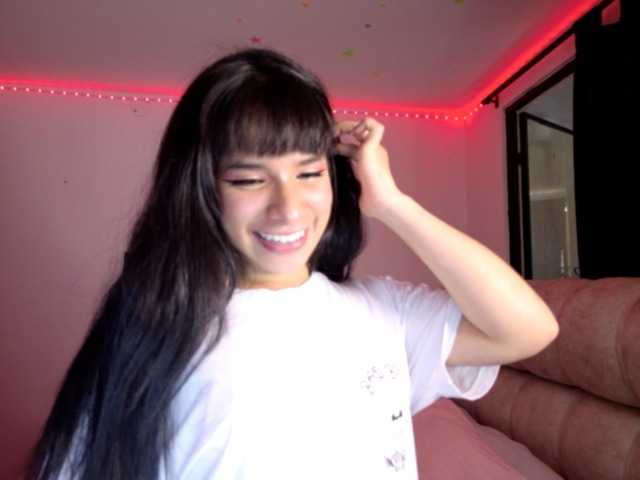 GummyLuv live cam on BongaCams