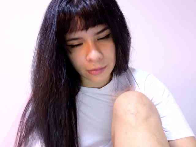 GummyLuv webcam