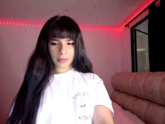 GummyLuv webcam