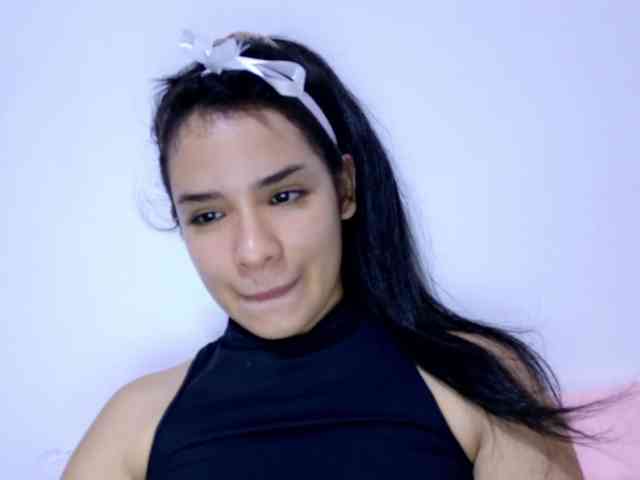 GummyLuv webcam
