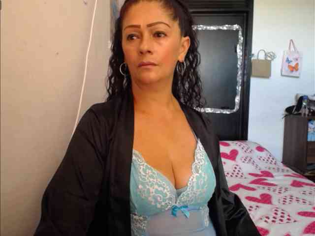 MeganTaylor777 webcam