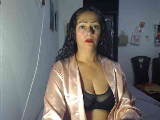 MeganTaylor777 webcam