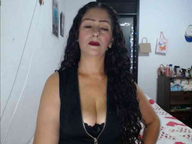 MeganTaylor777 webcam