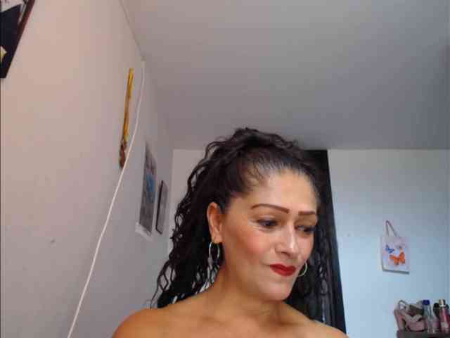 MeganTaylor777 webcam