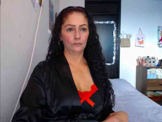 MeganTaylor777 webcam