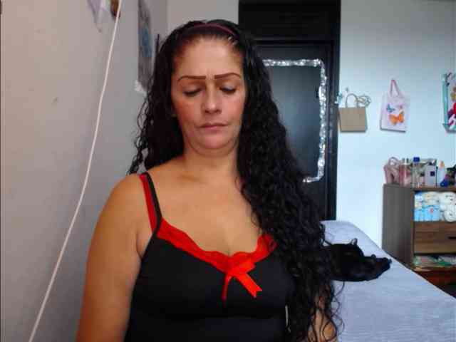 MeganTaylor777 webcam