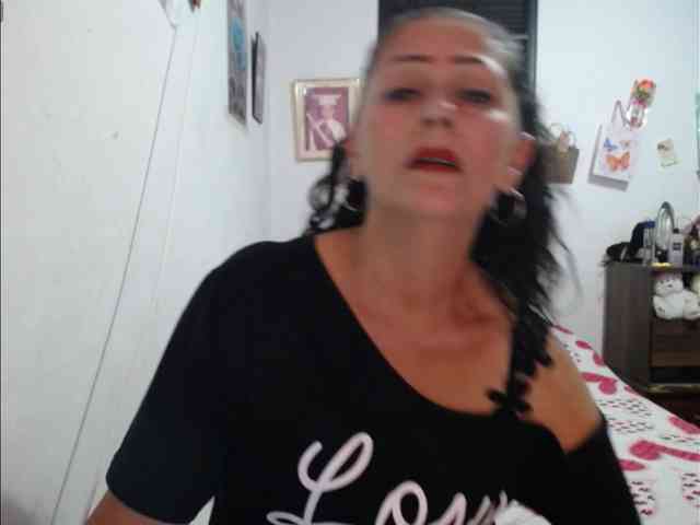 MeganTaylor777 webcam