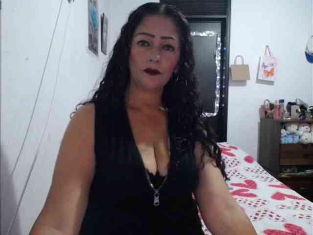 MeganTaylor777 webcam