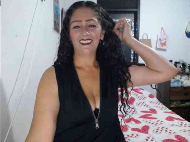 MeganTaylor777 webcam