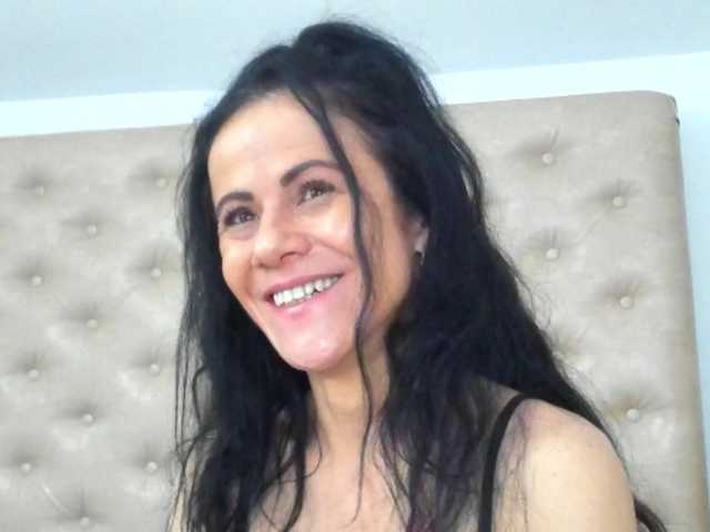 brianaflynt's BongaCams show and profile