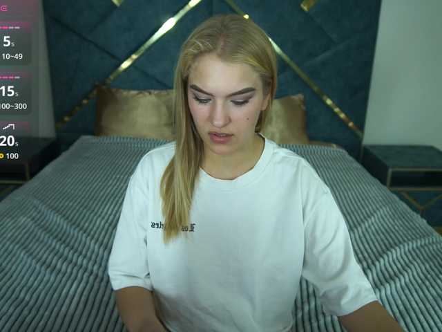 AlinaLemon webcam
