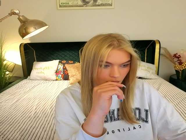 AlinaLemon webcam