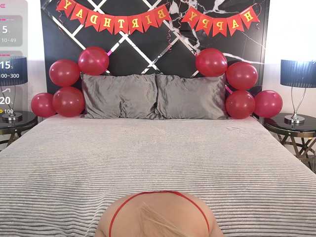 AlinaLemon live cam on BongaCams
