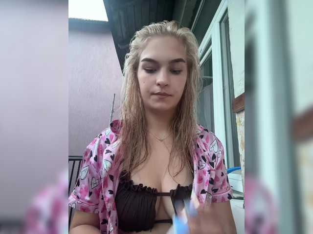 AlinaLemon live webcam show