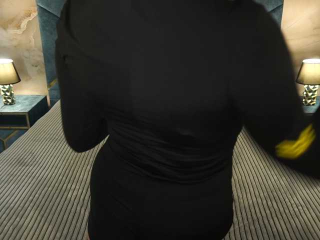 AlinaLemon live cam on BongaCams