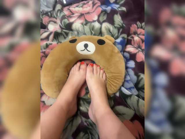 AlinaLemon live cam on BongaCams