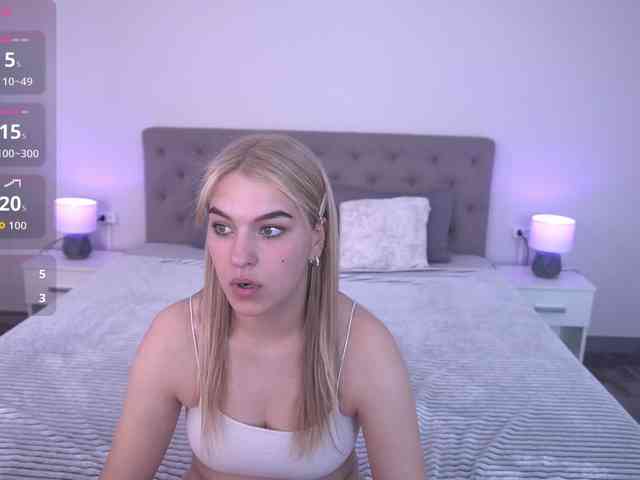 AlinaLemon webcam