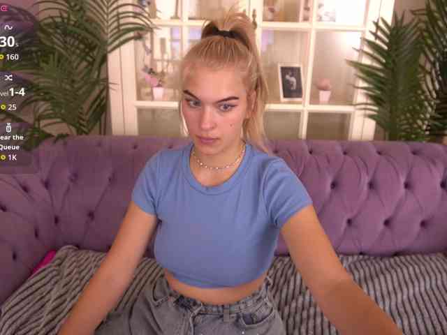 AlinaLemon webcam